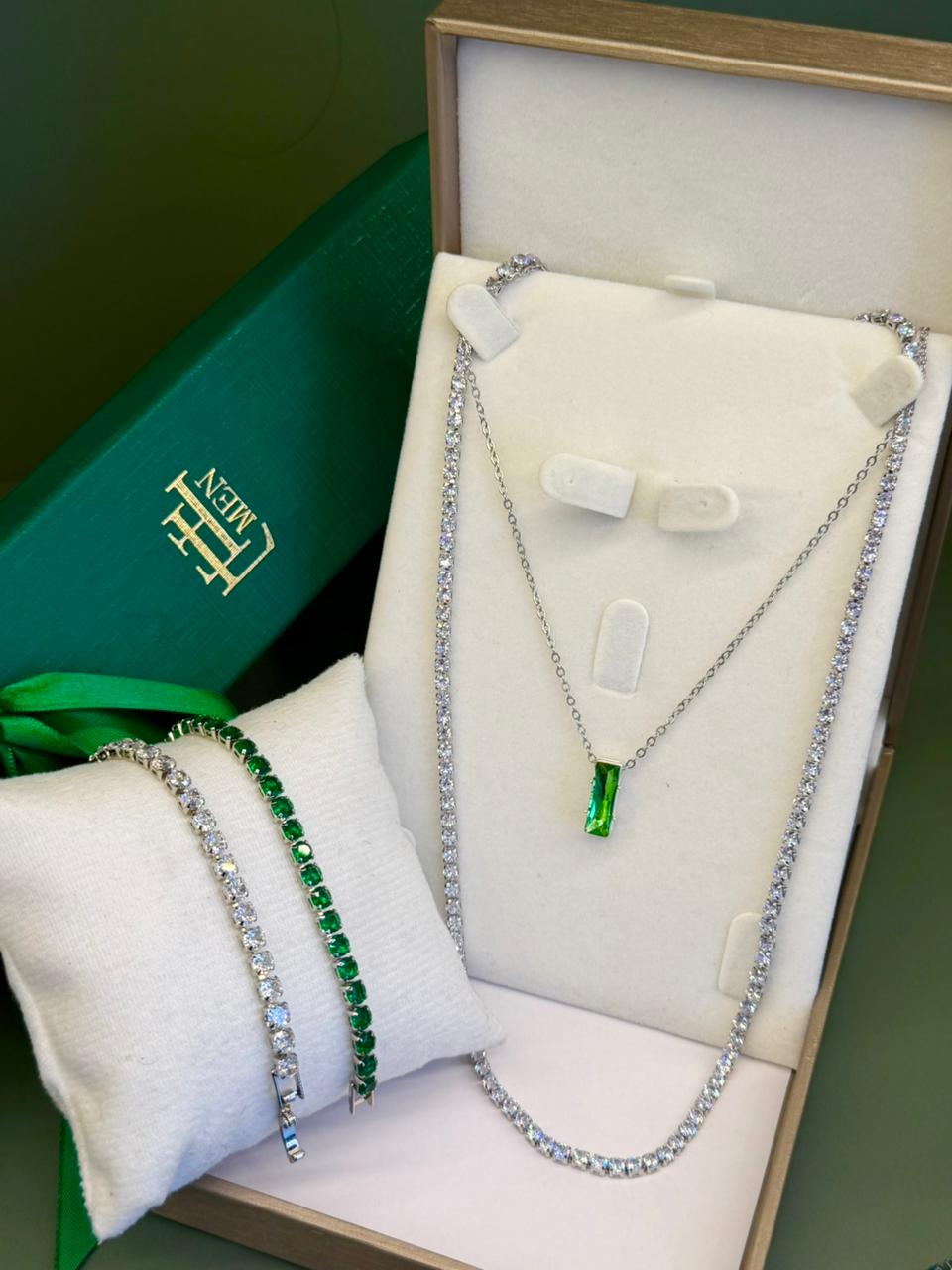 Kit Riviera Empire Esmeralda