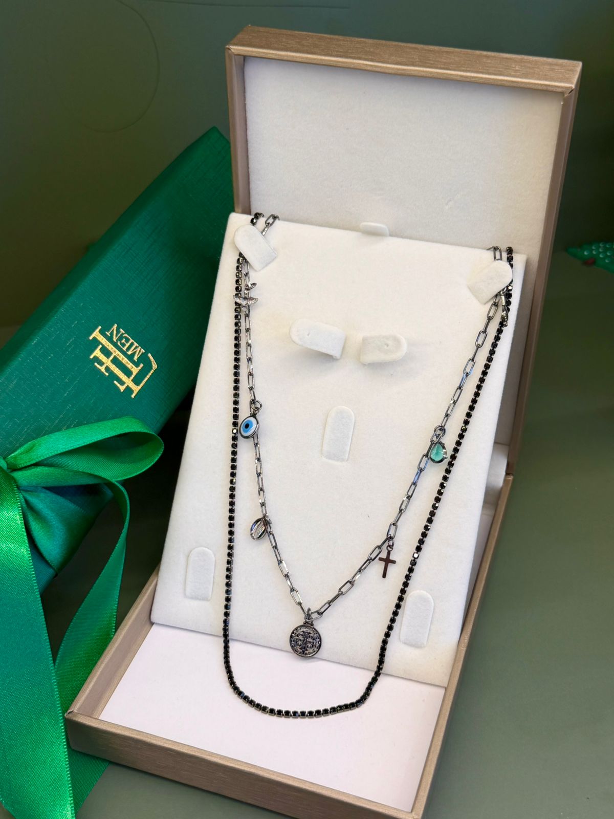 Kit Colares Black Shine