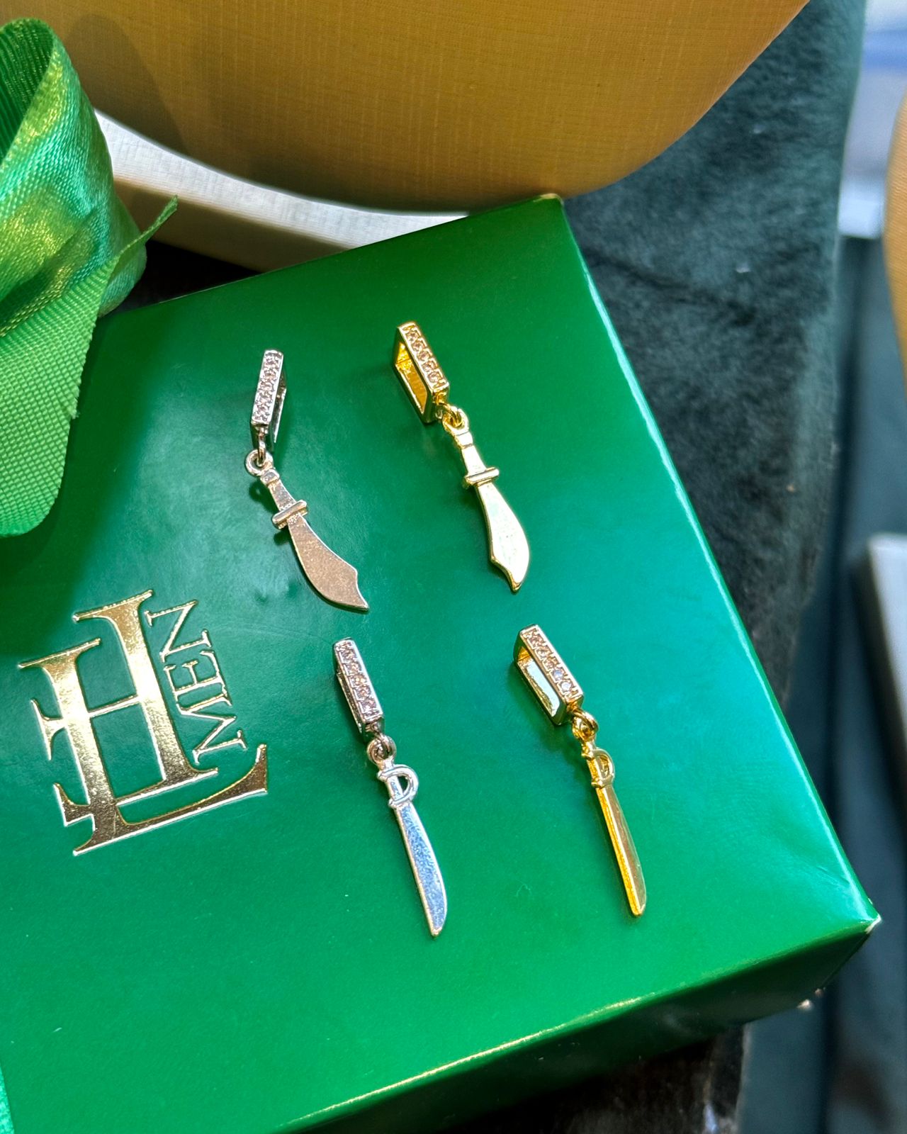 Colar Ferramentas dos Orixás (Monte o Seu) - Prateado