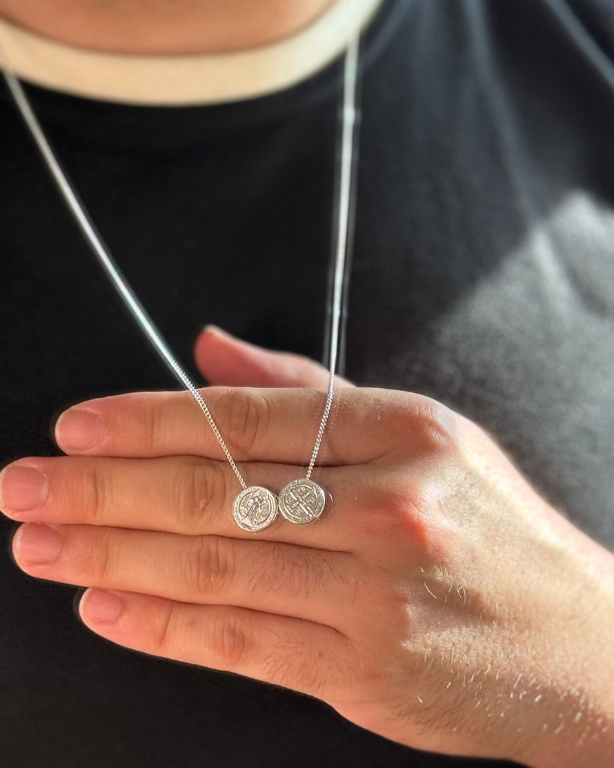 Escapulário São Bento Móvel Grumet Prata925