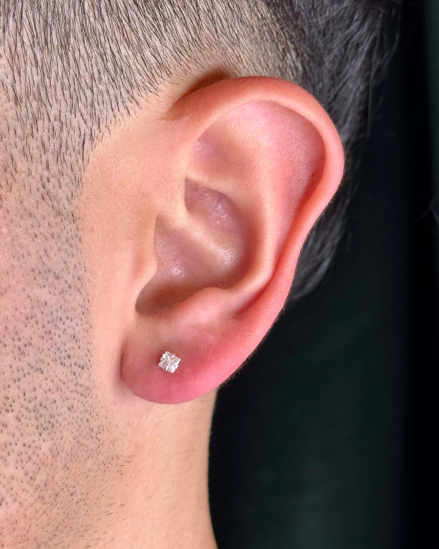 Brinco Ponto de Luz Square Cristal P Prata925