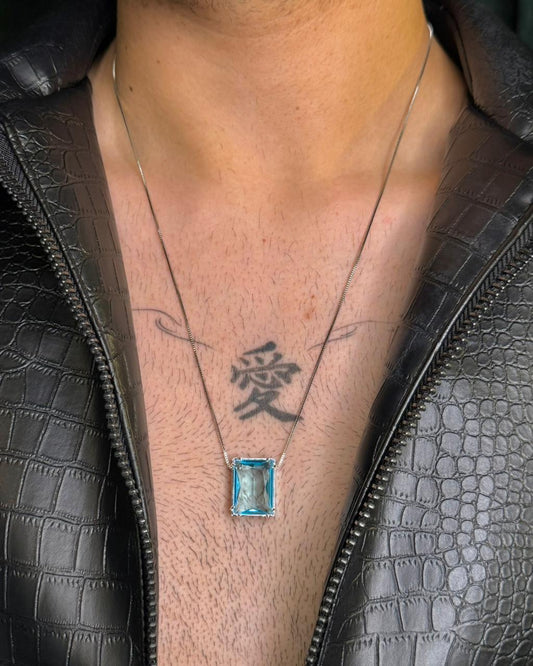 Colar Times Square Aqua