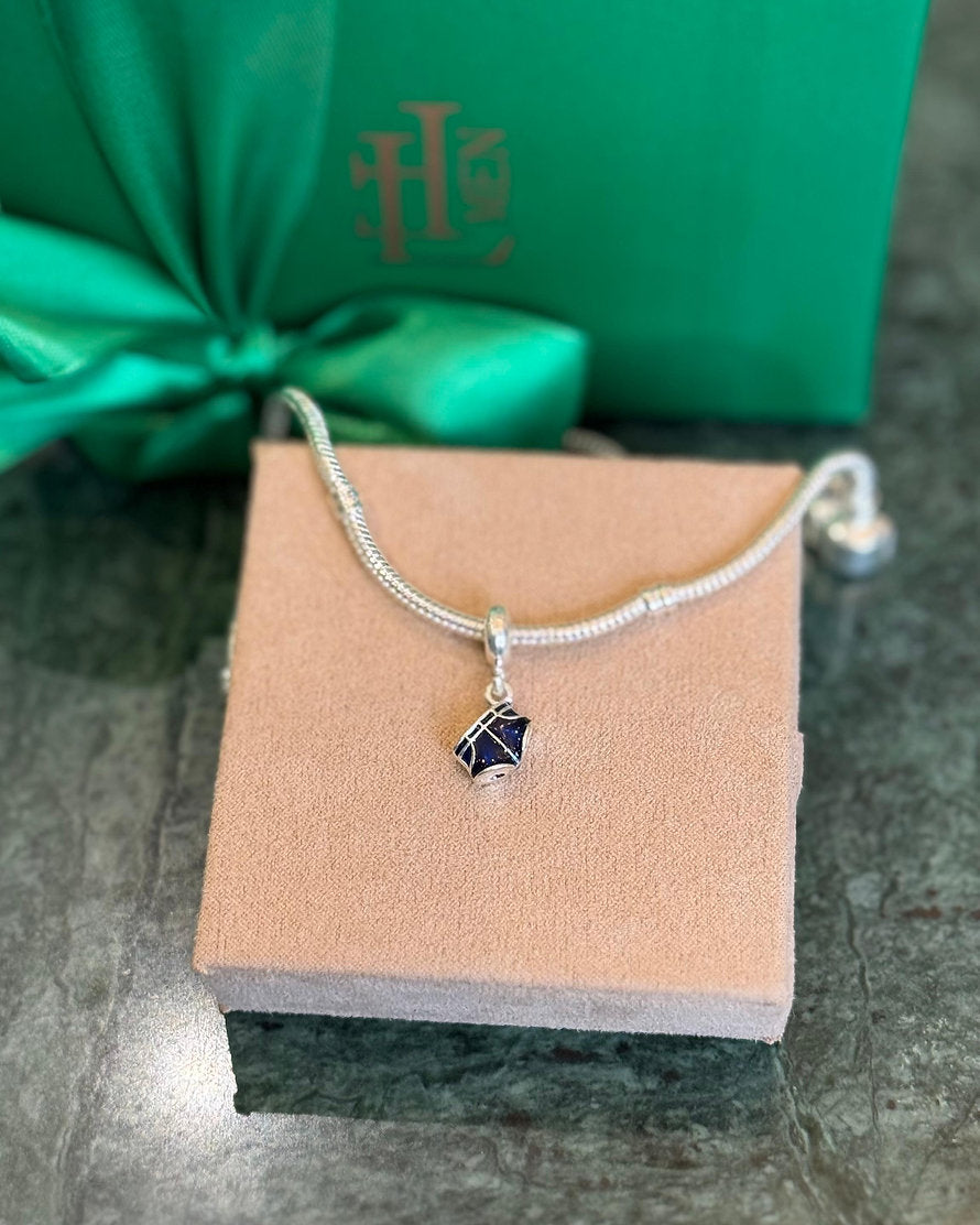 Berloque Shortinho Jeans