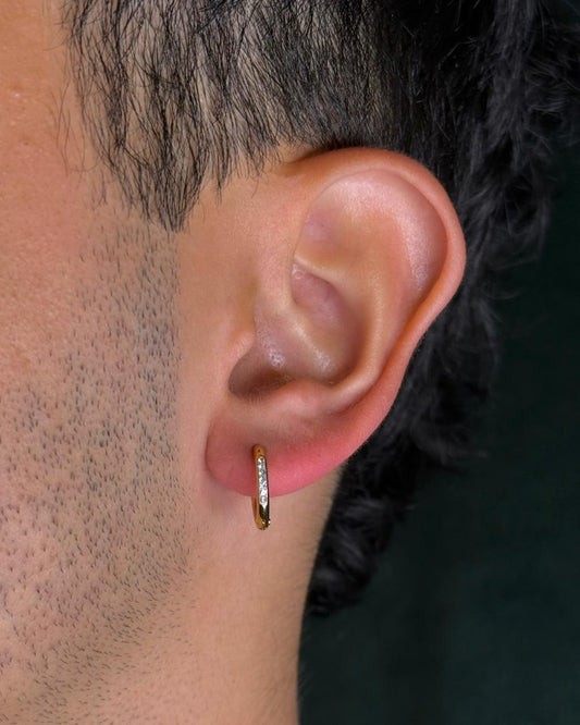 Argola Delicate Pontos de Luz Médio