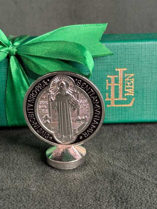 Mini Escultura São Bento Prateado e Preto