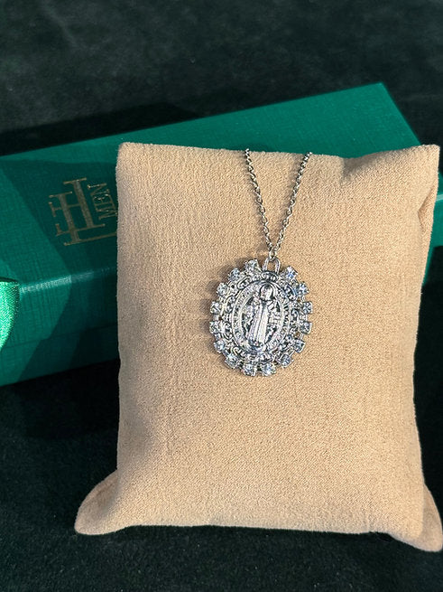 Colar Mandala São Bento Cristal