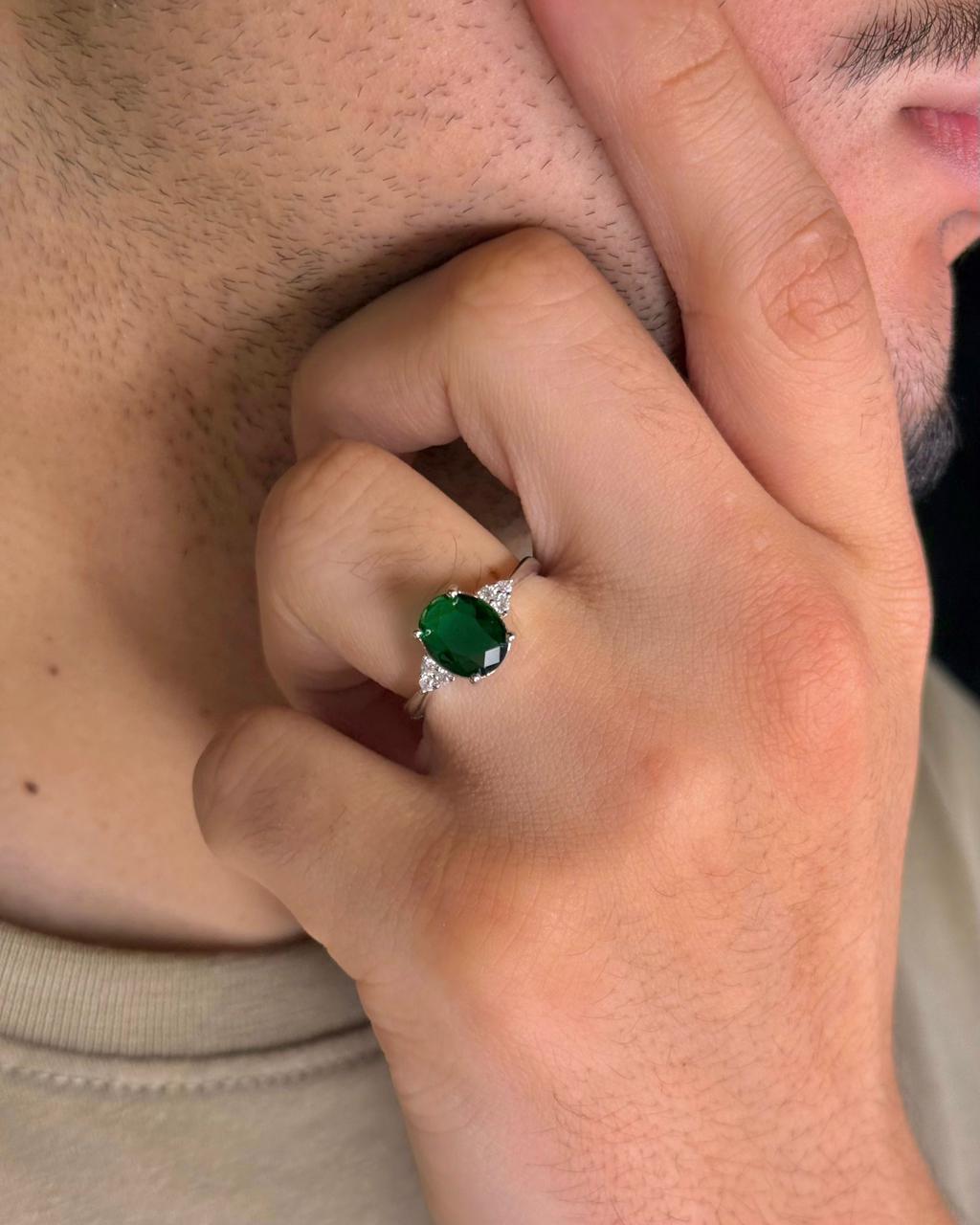 Anel Prince Esmeralda