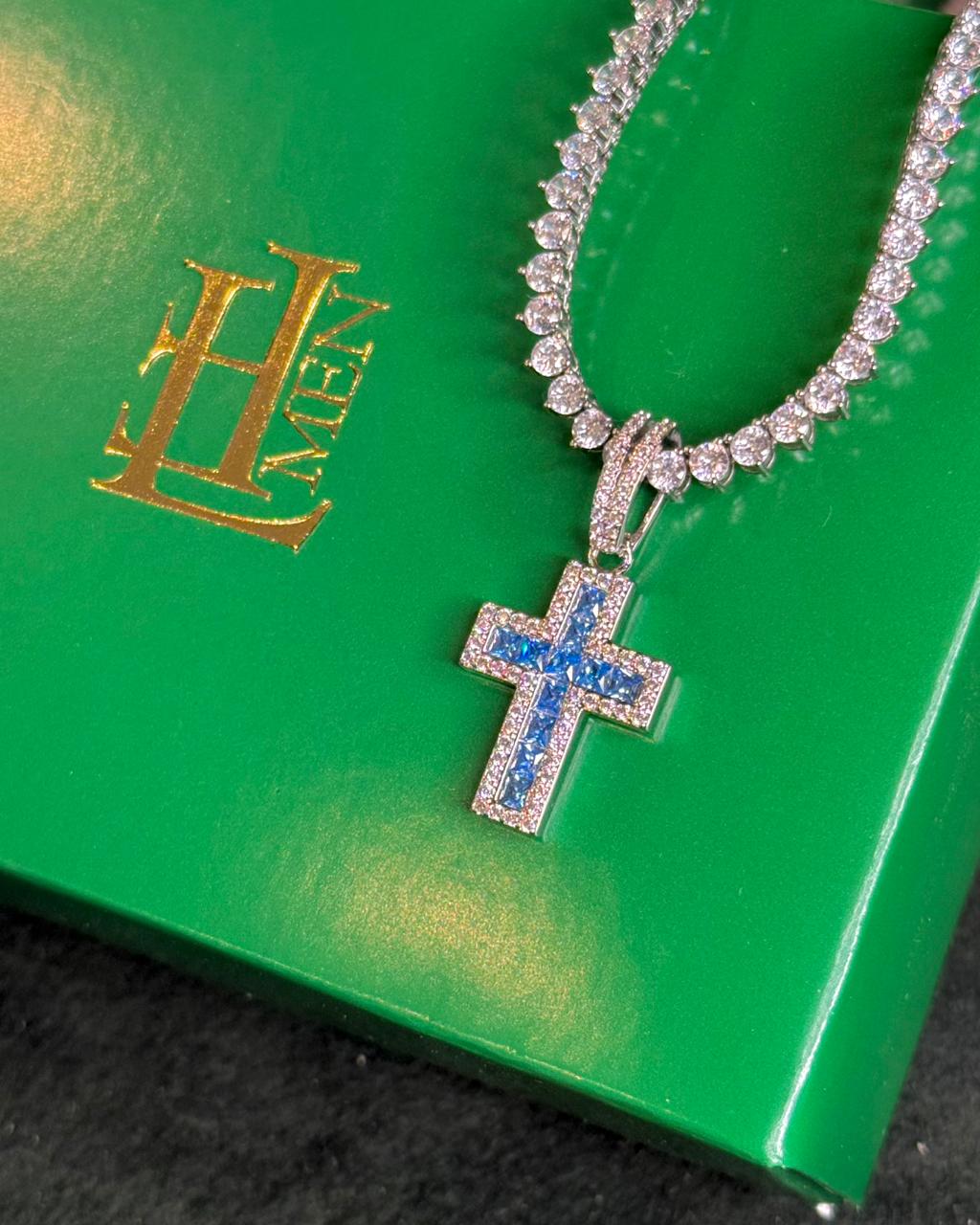 Colar Riviera Cristal Premium + Lumen Cross Safira