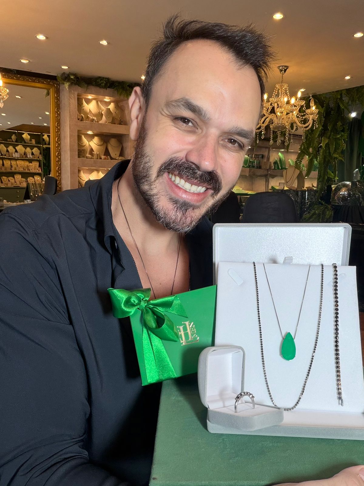 Kit Luxúria + Perfume + Brindes