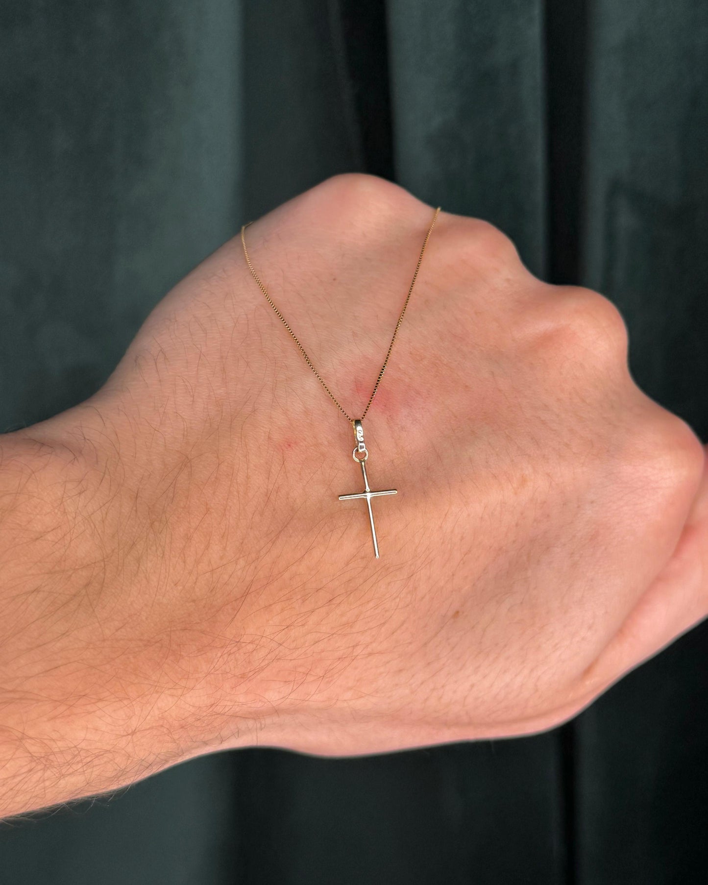 Colar Cruz Slim OURO 18K
