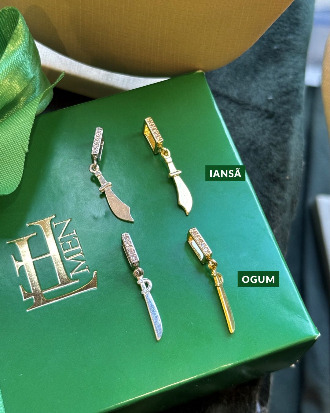 Colar Ferramentas dos Orixás (Monte o Seu) - Dourado