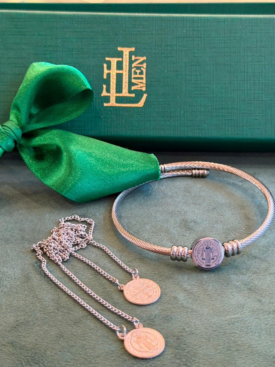 Kit São Bento - Bracelete + Escapulário