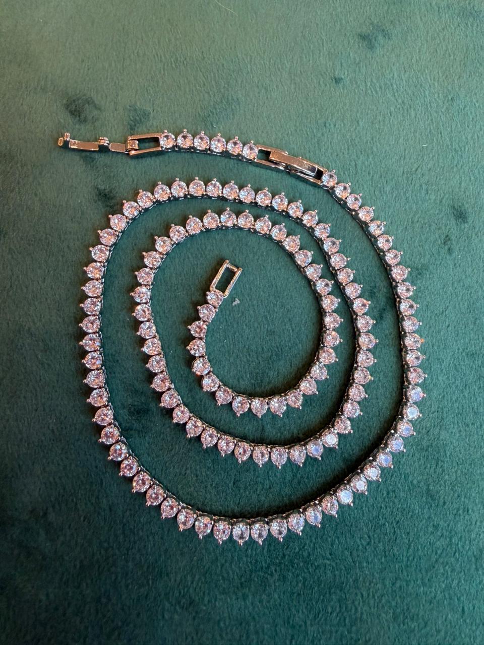 Colar Riviera Premium Cristal + Pingente de Brinde (Escolha a Cor)